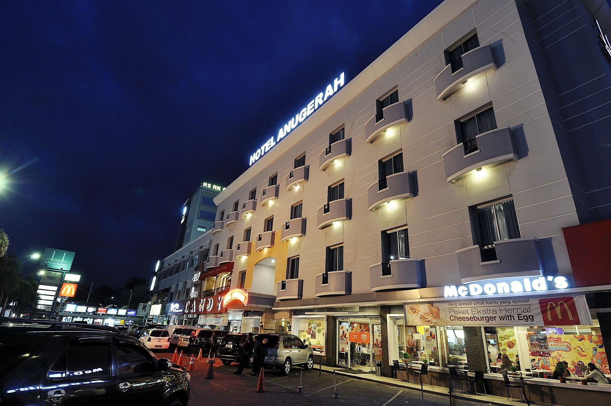 โรงแรมอนูเกราปาเลมบัง ภายนอก รูปภาพ
